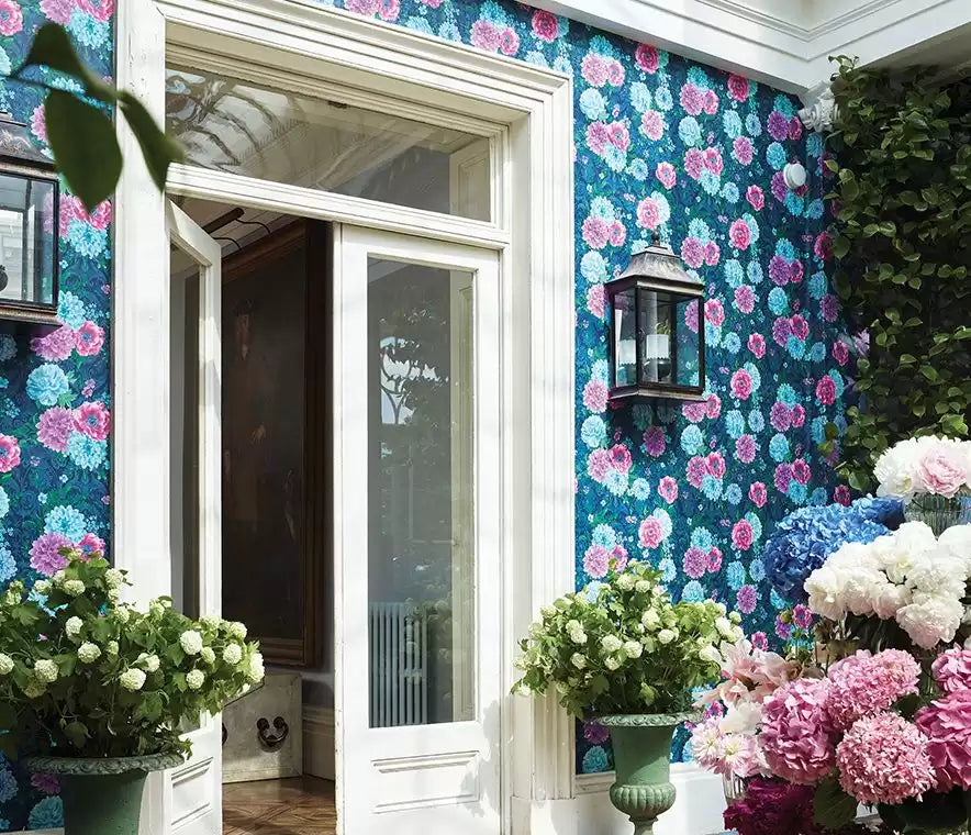 Belvoir Duchess Garden Ice/Blush - Matthew Williamson - W7147-03 Wallcovering