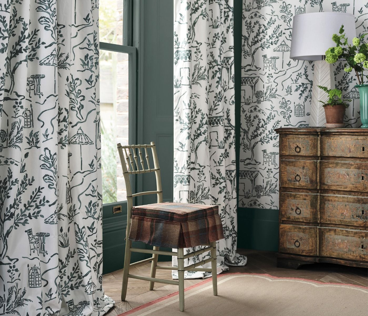 NC Honfleur La Quintinie Chocolate - Nina Campbell - NCF4588-01 Fabric