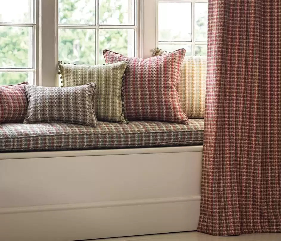 Montsoreau Weaves Chicot Coral - Nina Campbell - NCF4473-02 Fabric