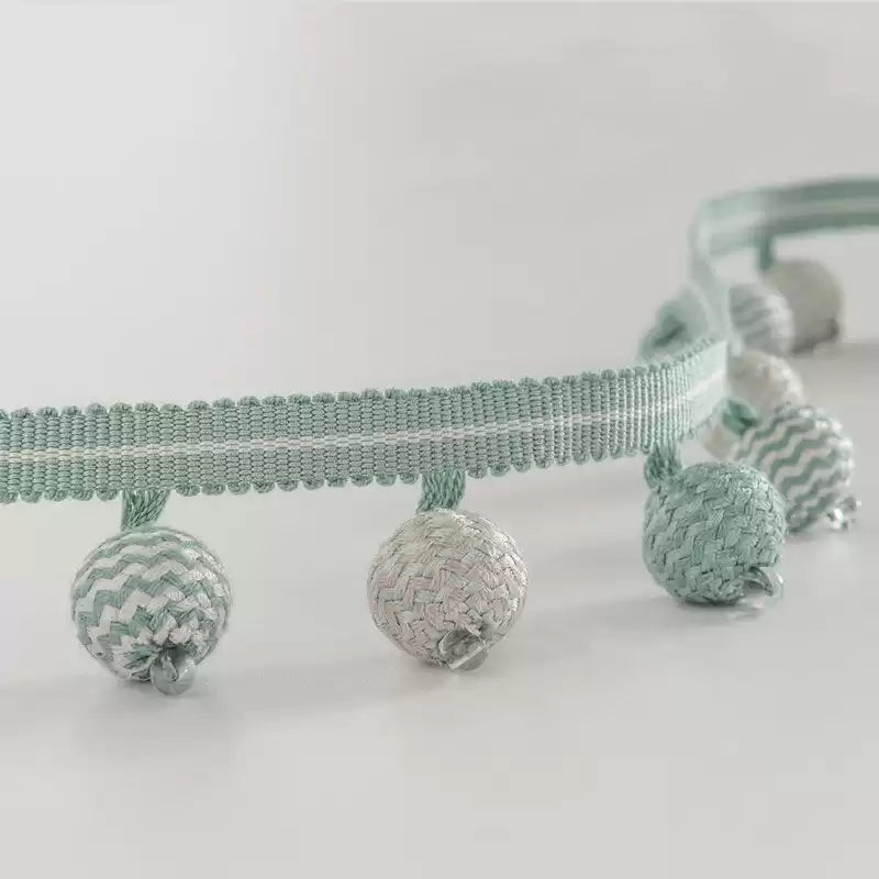 trianon-bauble-aquaivory-nina-campbell-nct512-03