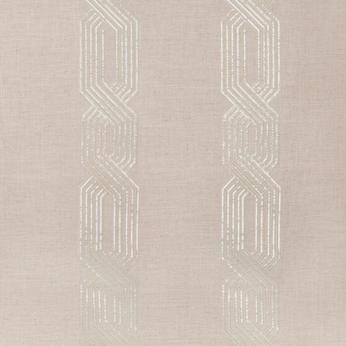 47921120-metalwork-shell-kravet-couture