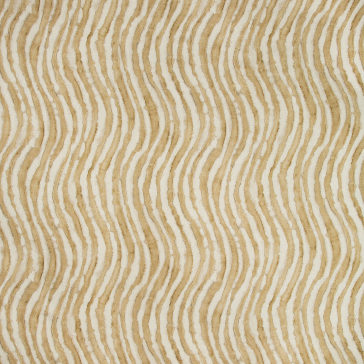 makai160-makai-ochre-kravet-couture