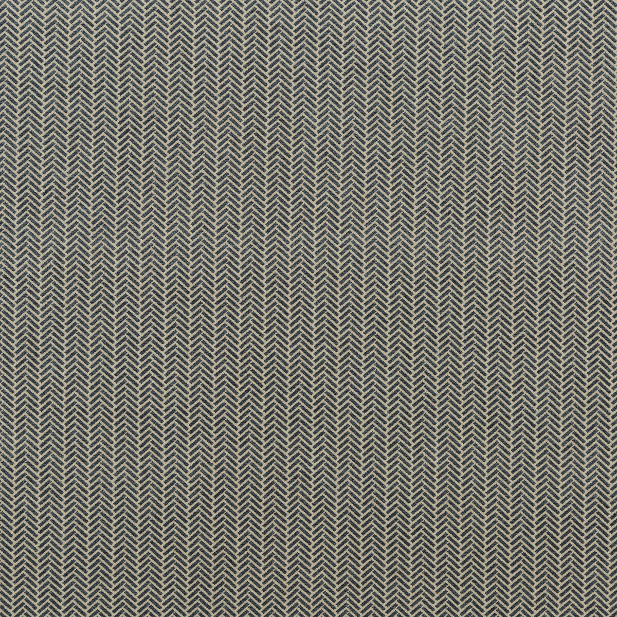 bf106676480-tudor-weave-sapphire-g-p-j-baker