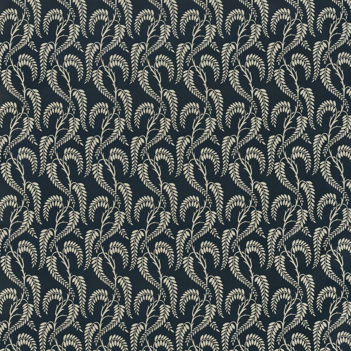2023135500-wisteria-blotched-navy-lee-jofa