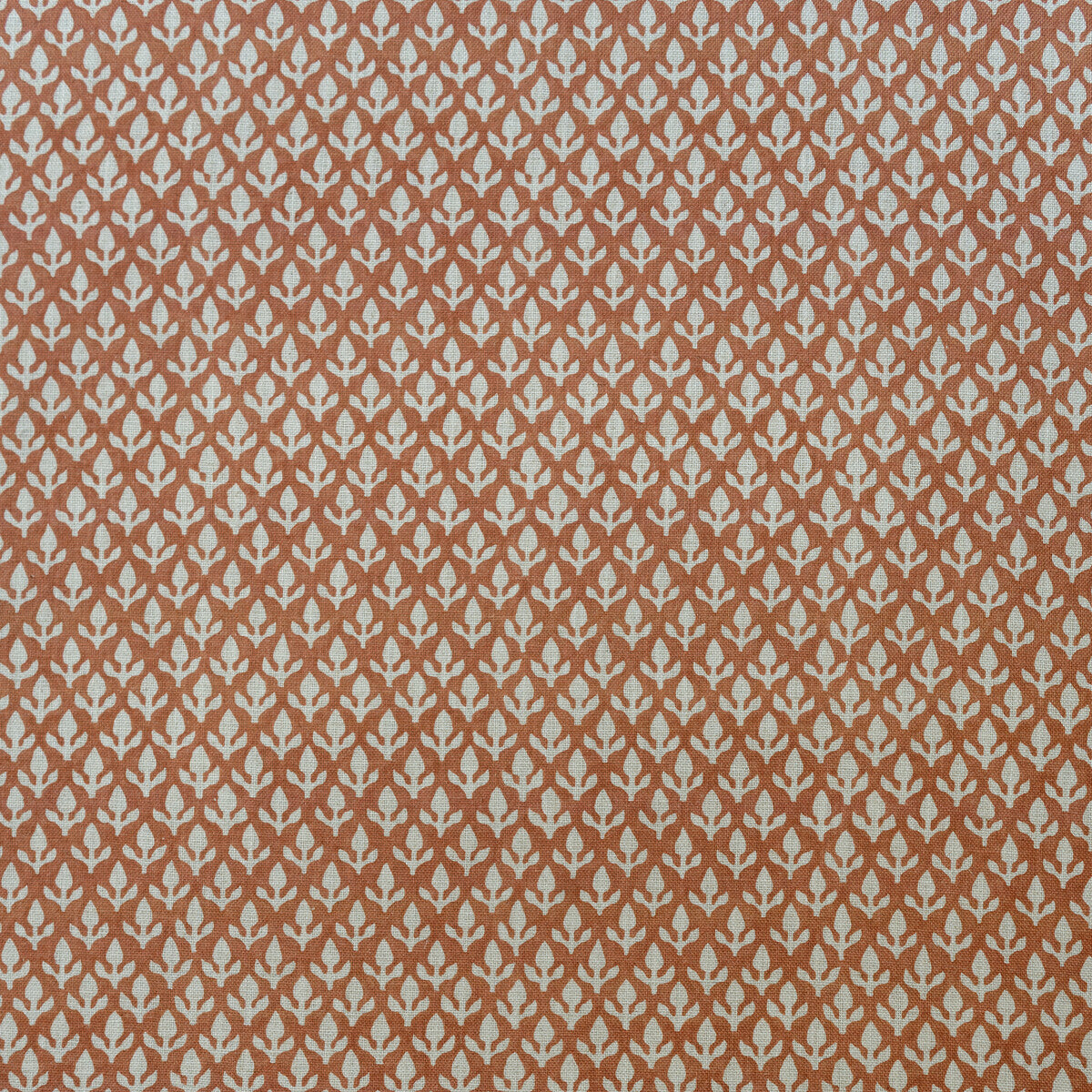 am100379120-bud-orange-kravet-couture