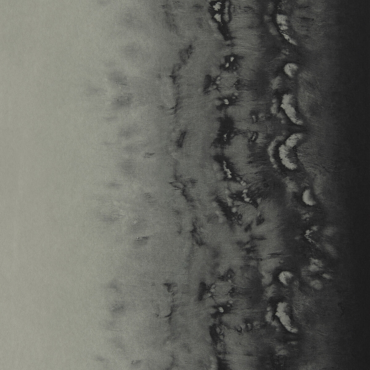 w014903cac0-disperse-silver-wp-clarke-and-clarke - CLARKE AND CLARKE Wallpaper
