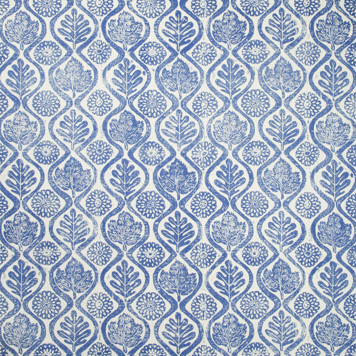 bfc-3514500-oakleaves-azure-lee-jofa - LEE JOFA Fabric