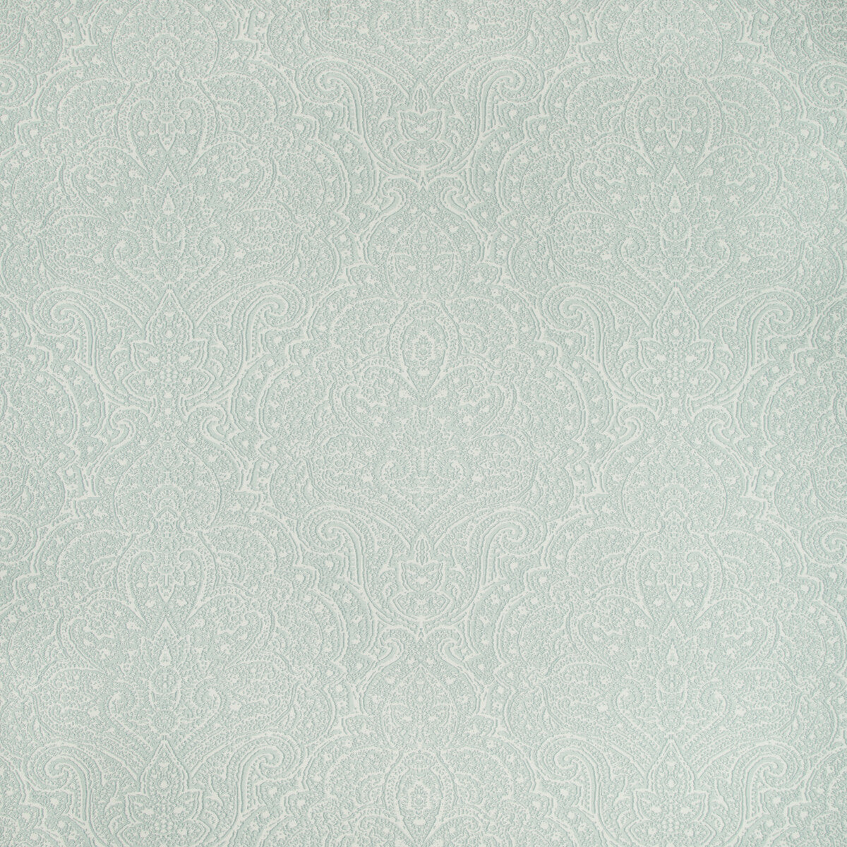 353001150-yalding-spa-kravet-basics