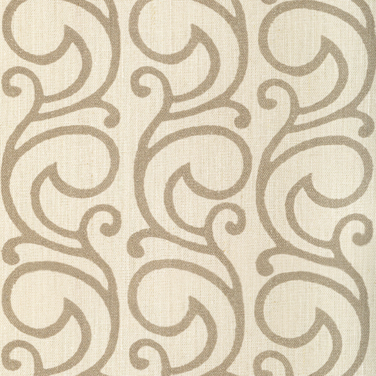 20221031060-serendipity-scroll-oak-lee-jofa