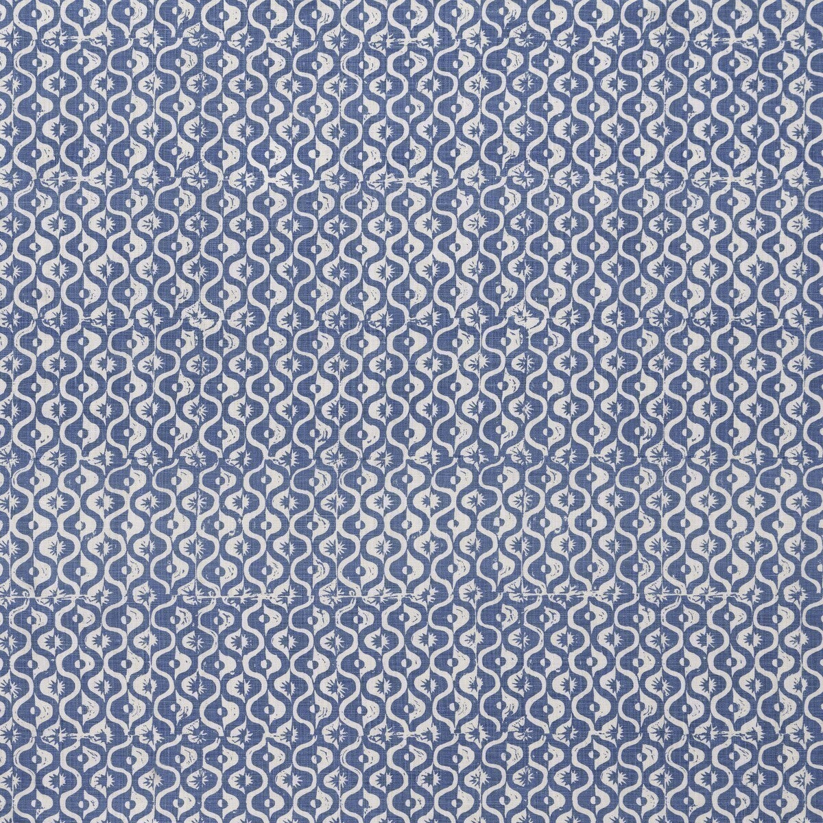bfc-366950-small-medallion-azure-lee-jofa