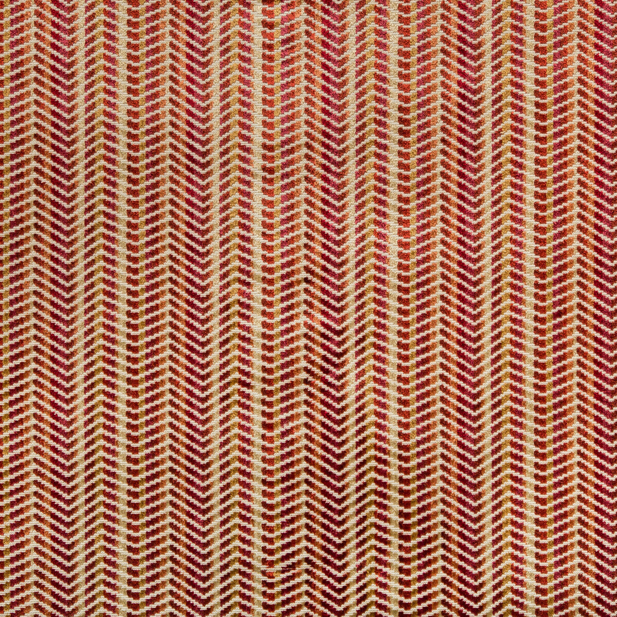20191241940-alton-velvet-flame-lee-jofa