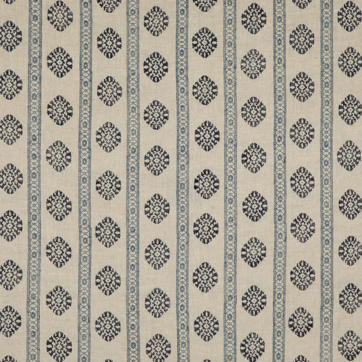 bp1082120-alma-indigo-g-p-j-baker - G P & J BAKER Fabric