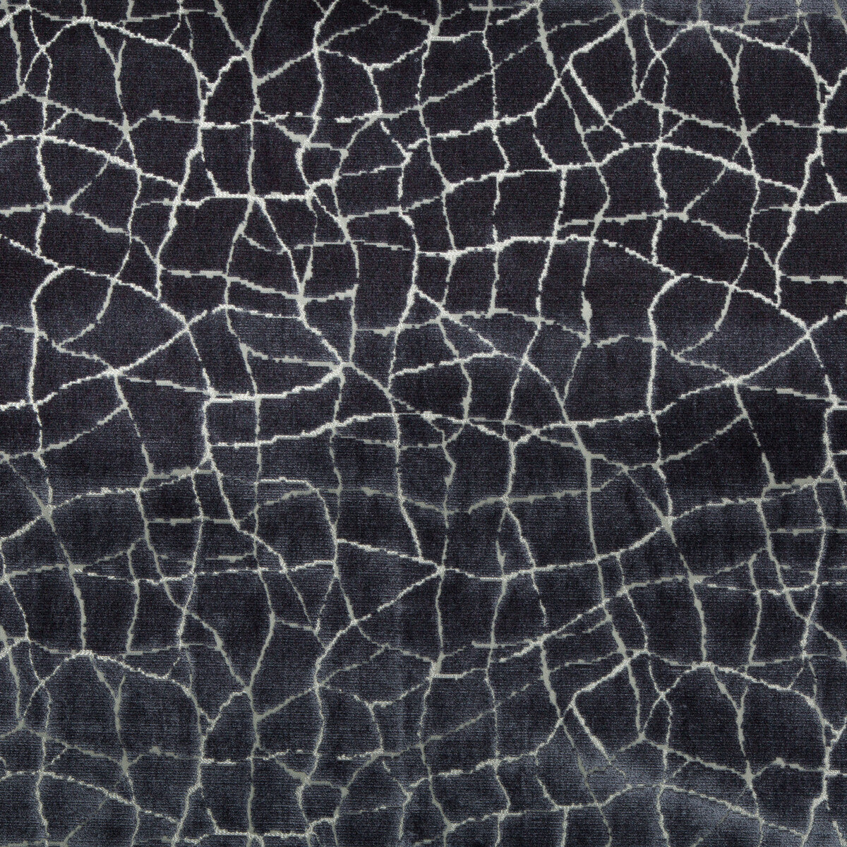 34780500-formation-steel-kravet-couture