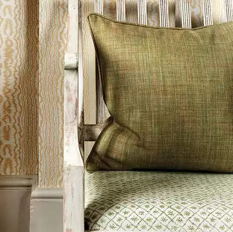 Jacquet Solitaire Coral/Sand - Nina Campbell - NCF4220-02 Fabric